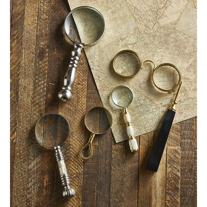 Magnifying Glass - Silver